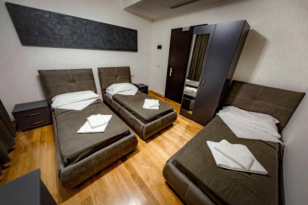 Hotel Trieste 27/55