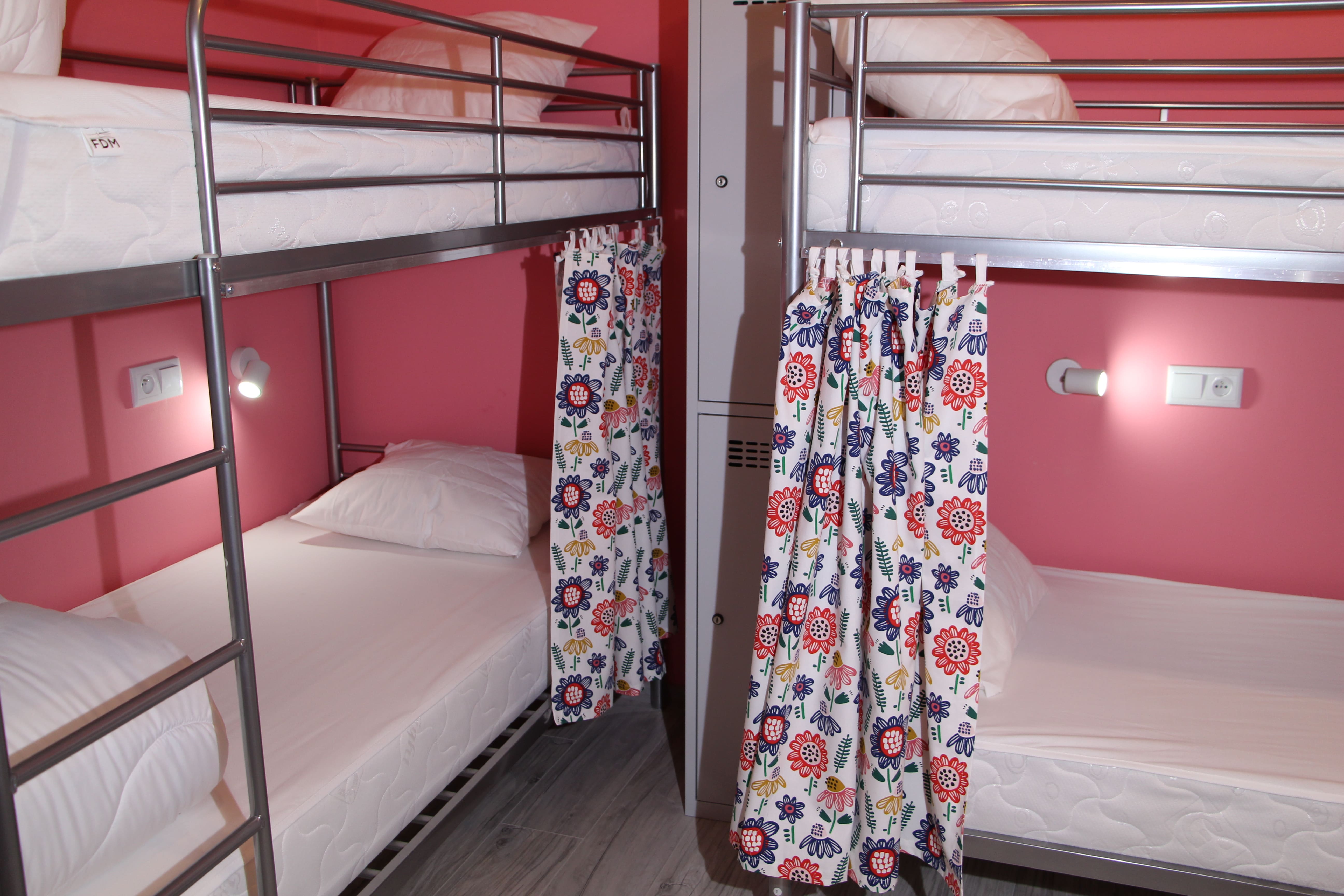 Female Dorm, Female Only