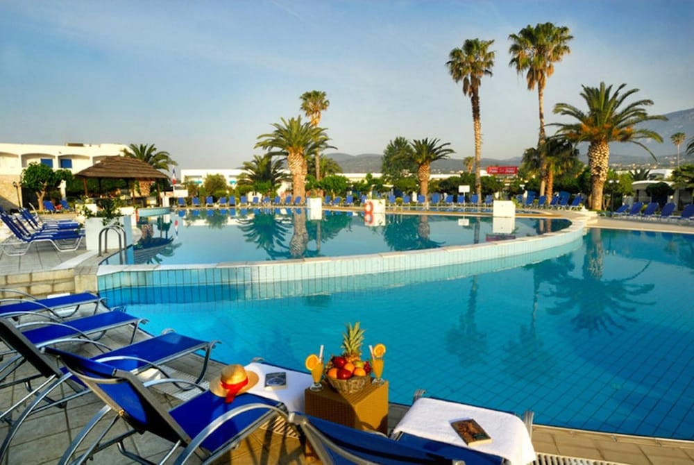 Kinetta Beach Resort Spa 30/56