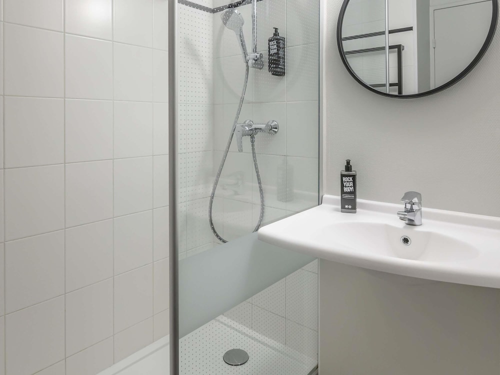 Ibis St Malo La Madeleine 67/68