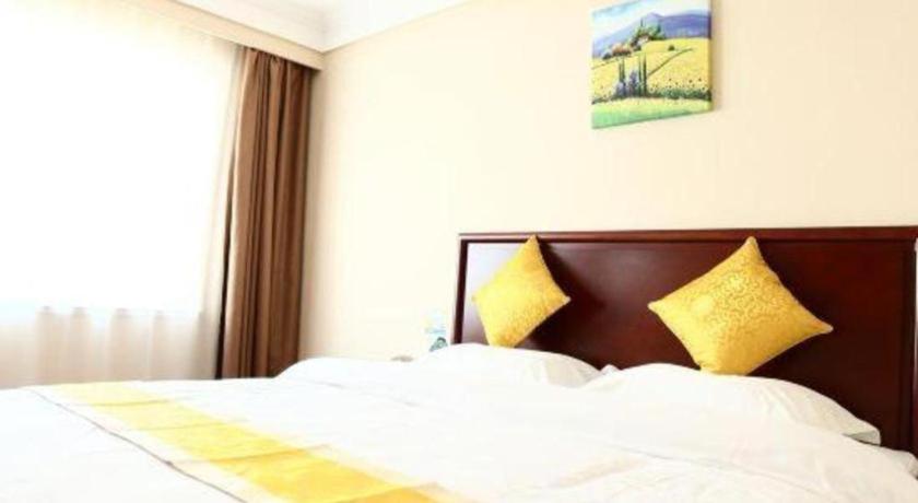 GreenTree Inn Qingdao Licang District Shuyuan Road Da Weng Plaza Express Hotel 20/50