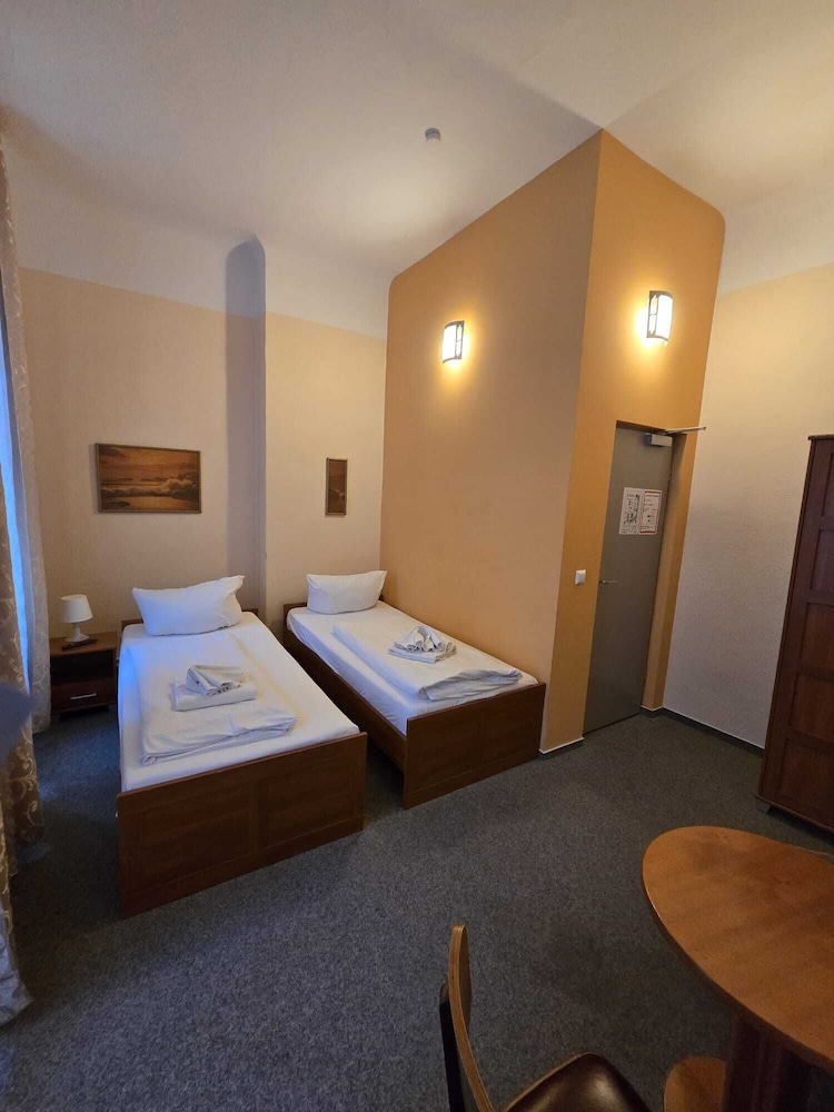 Hotel Pension Arche 17/41