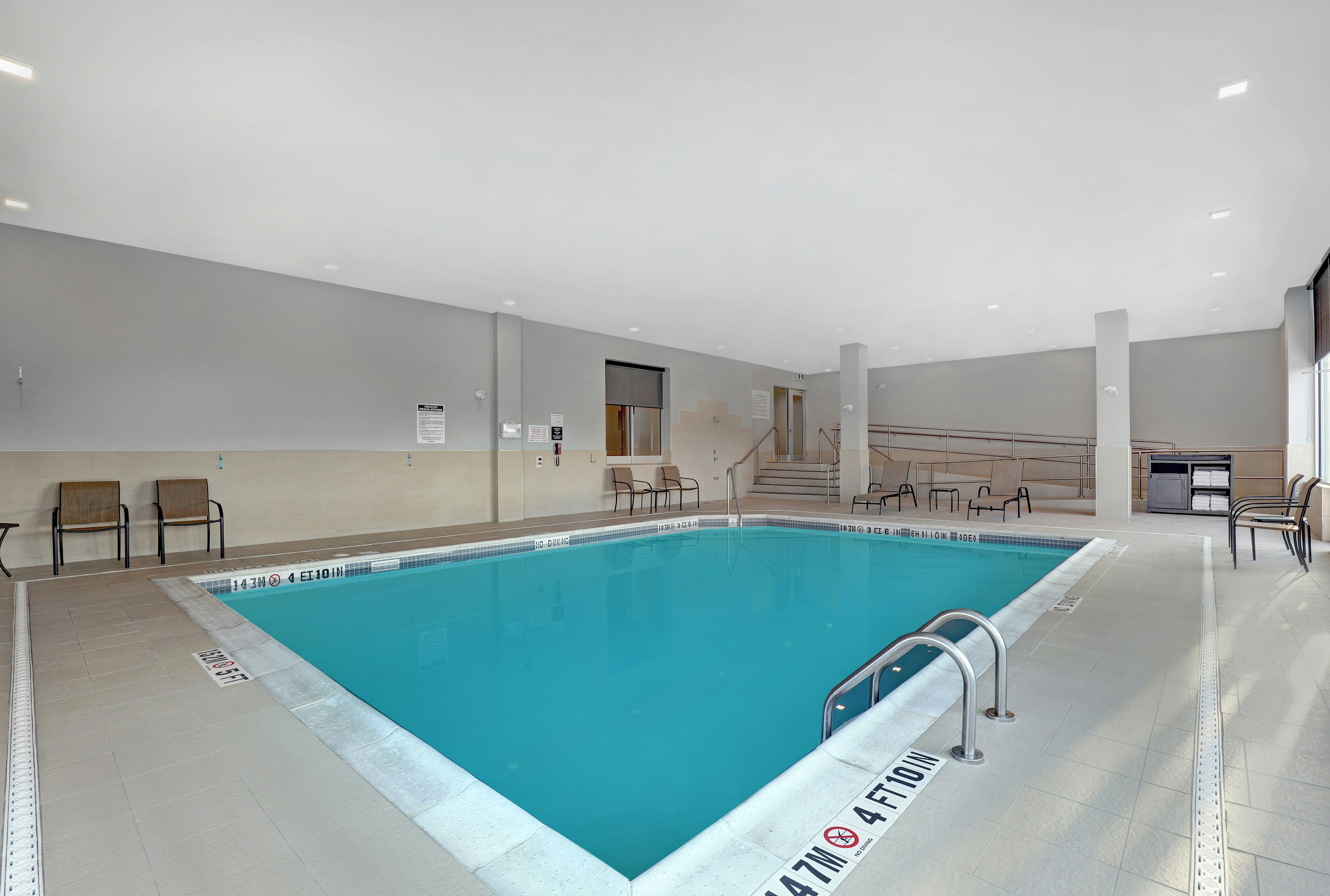 Hampton Inn and Suites Belleville 18/18