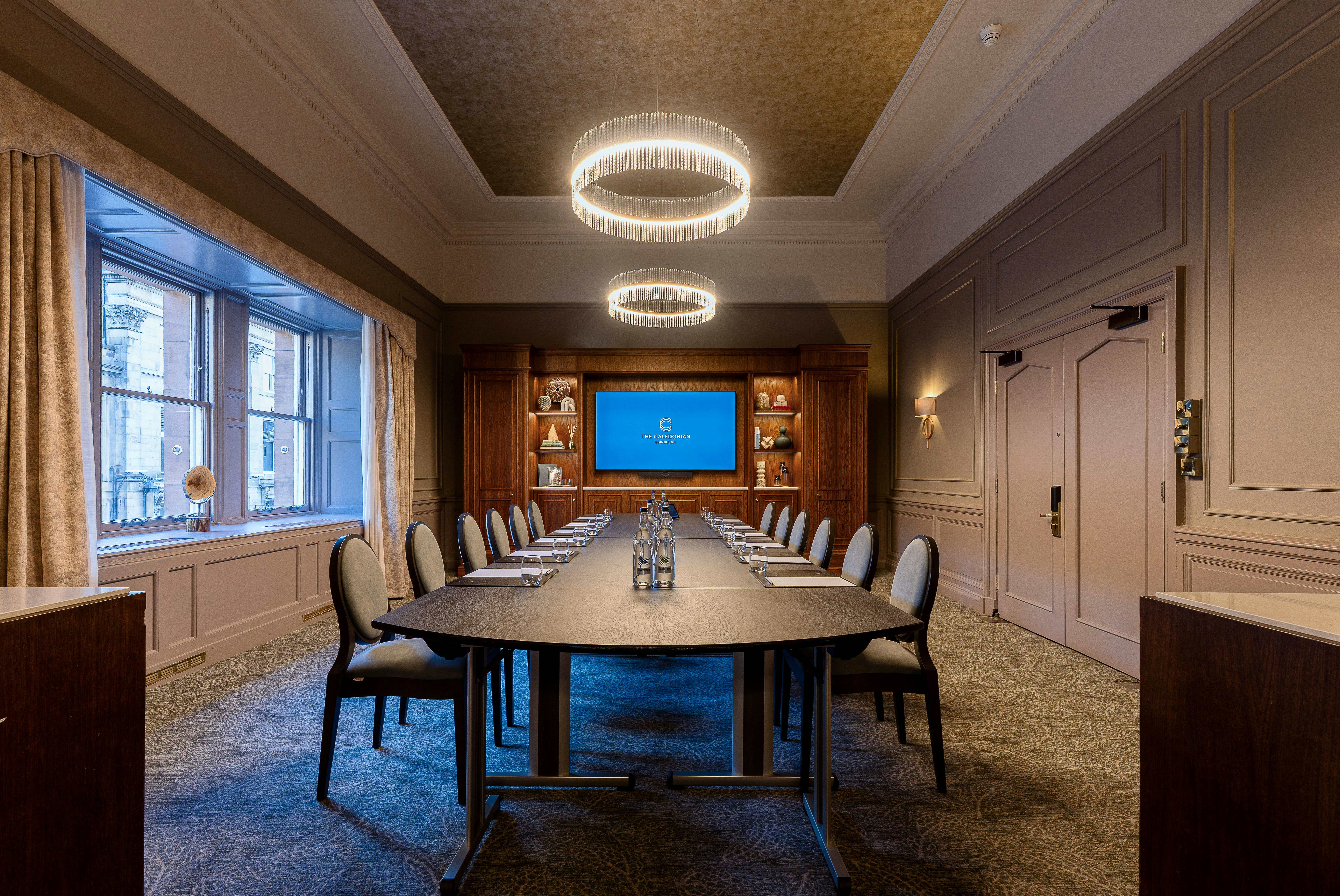 The Caledonian Edinburgh, Curio Collection by Hilton 40/60