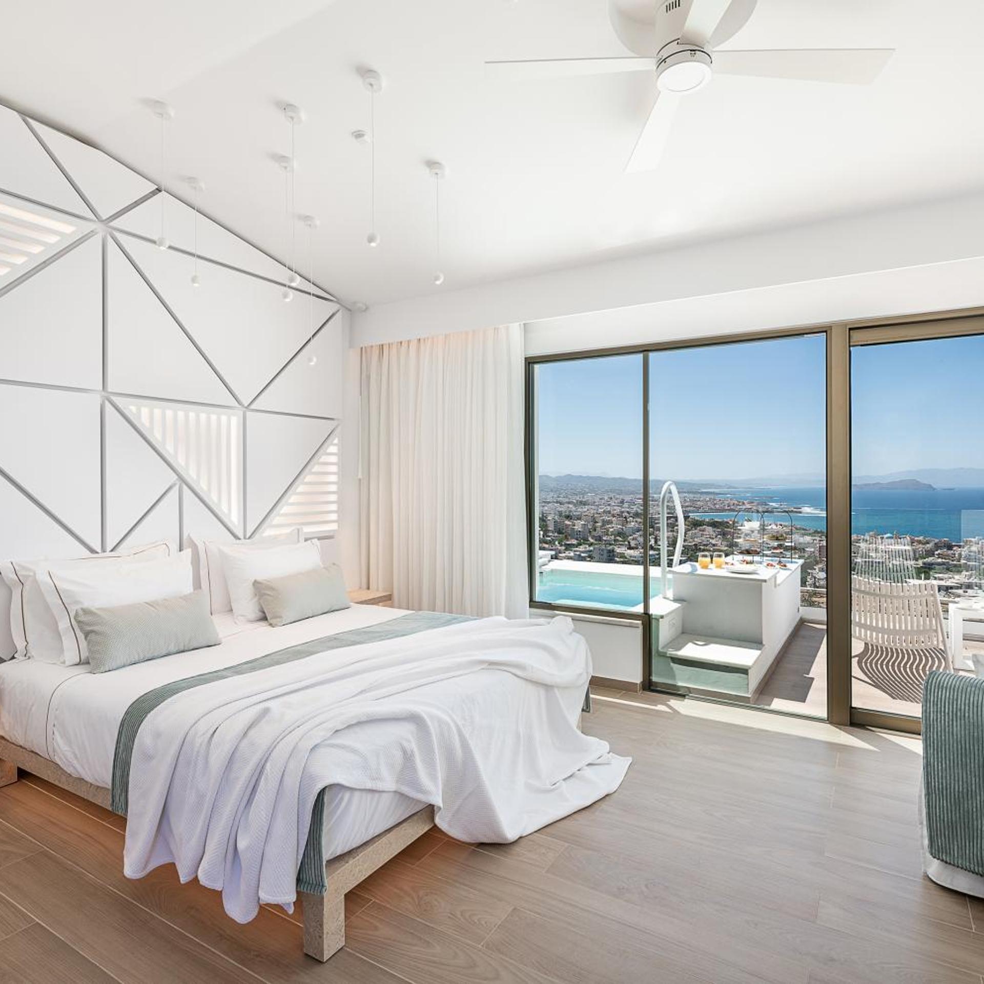 Ambassador, Sea View, Private Pool