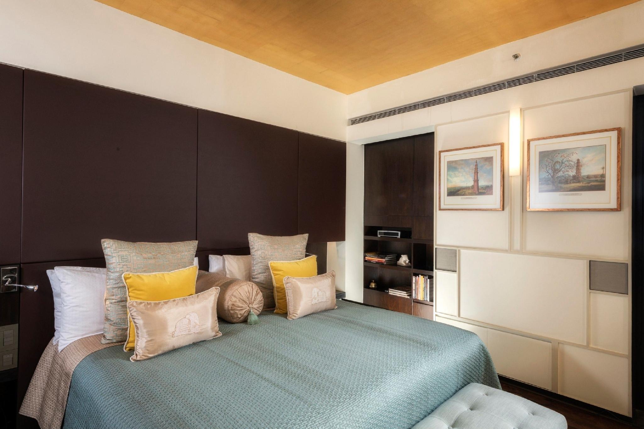 Premier, King Bed, Plunge Pool