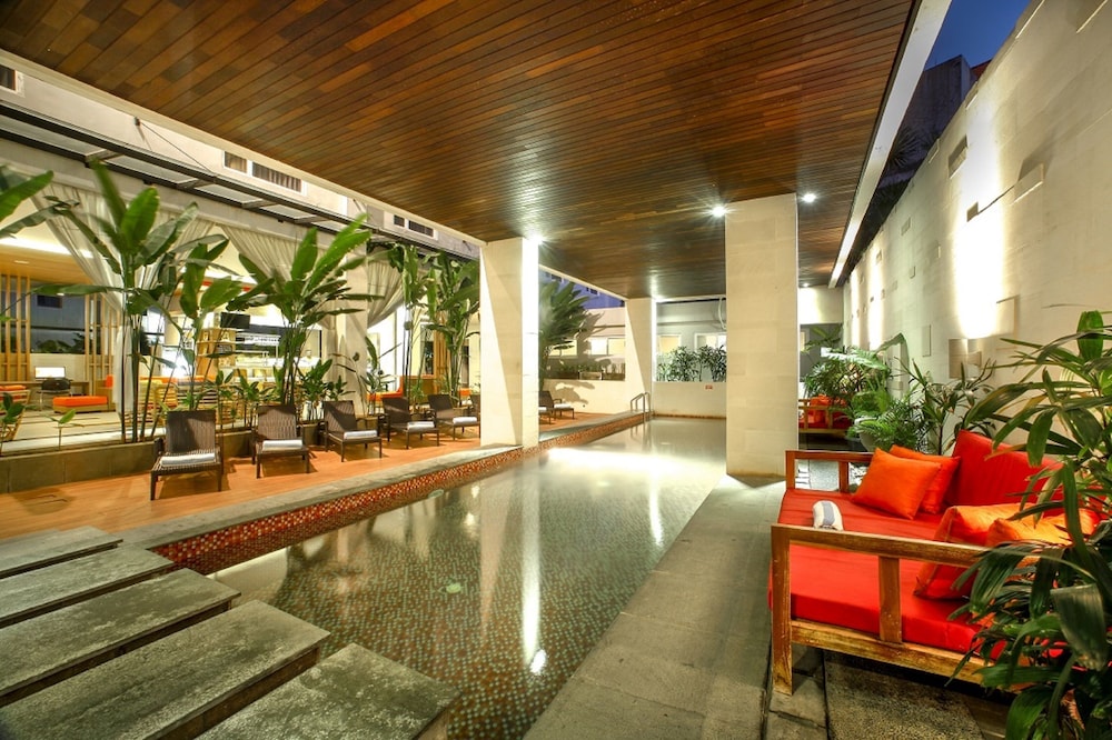 Euphoria Hotel 20/34