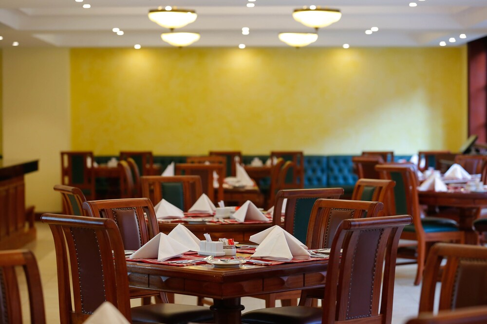 Sarova Woodlands Hotel Spa 39/50