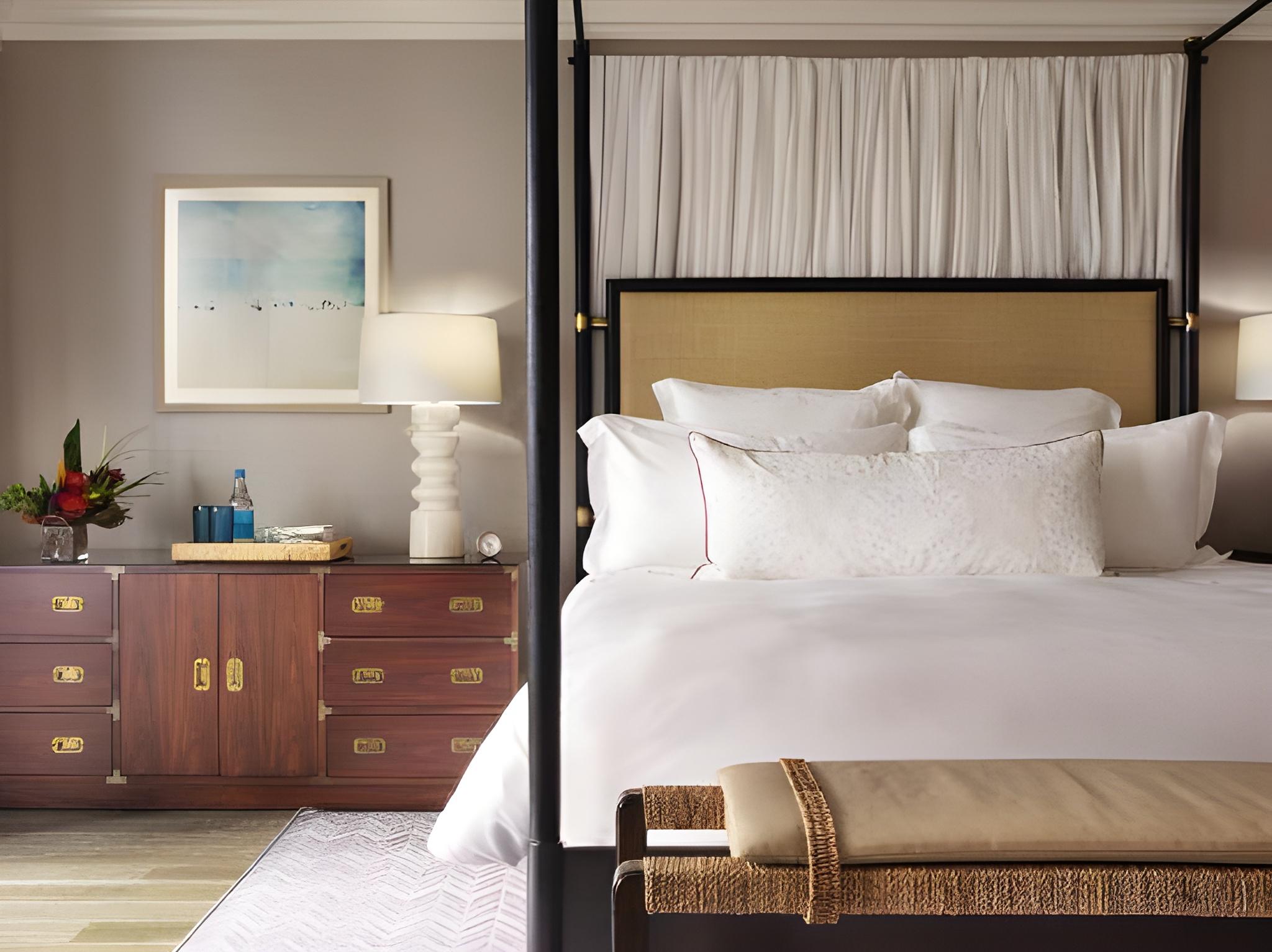 Standard, King Bed, Resort View