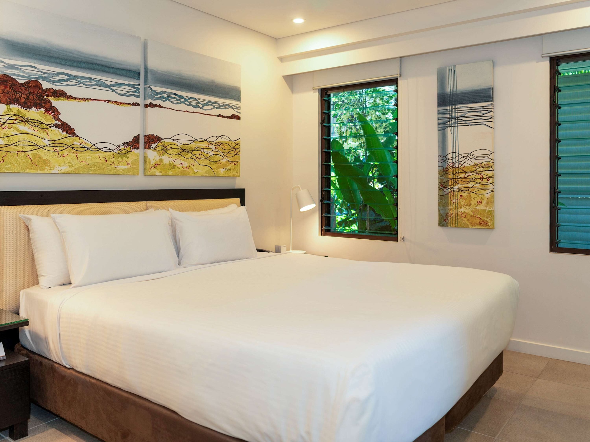 2 BEDROOMS, PENTHOUSE, APARTMENT, POOL VIEW