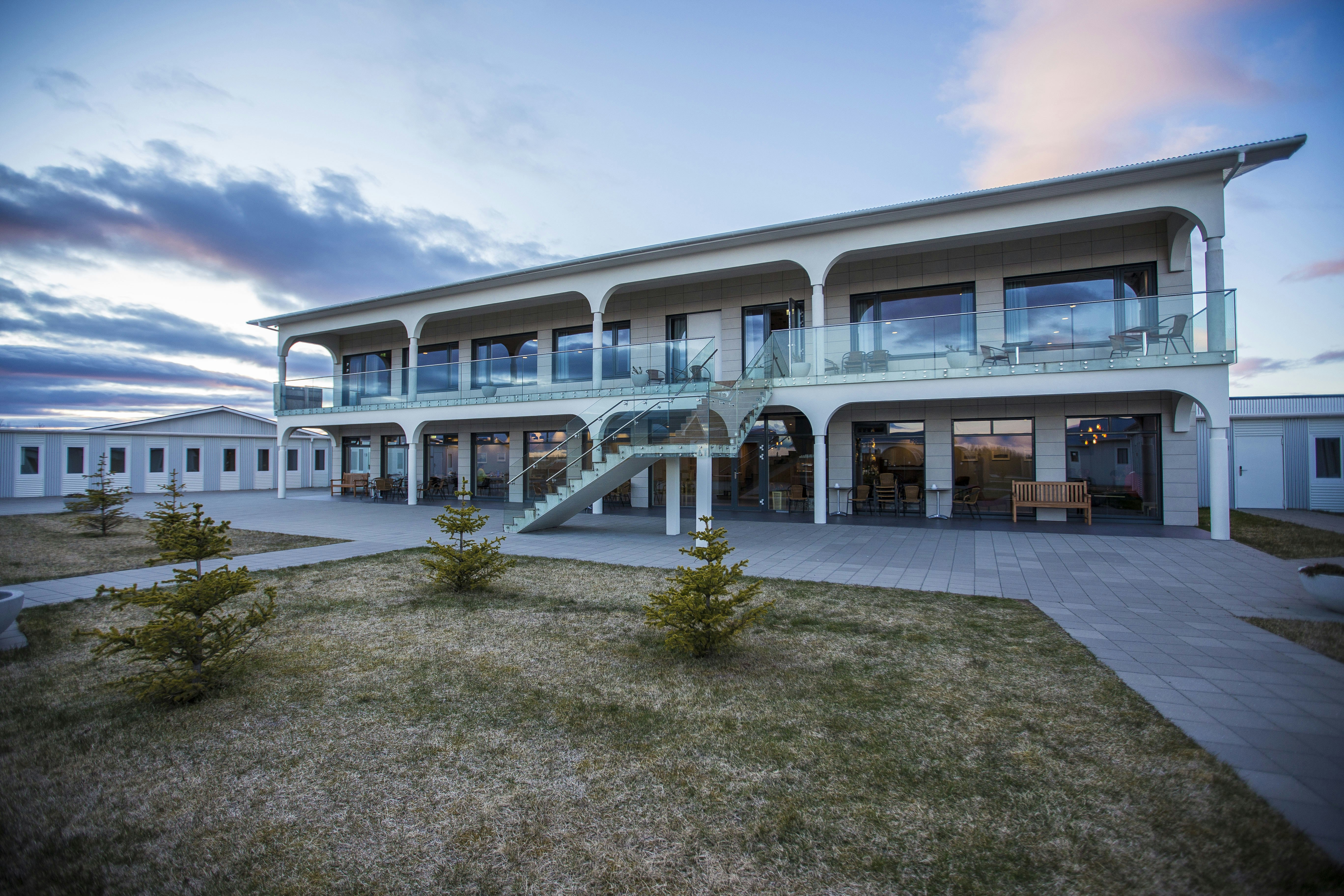 Stracta Hotel in HELLA