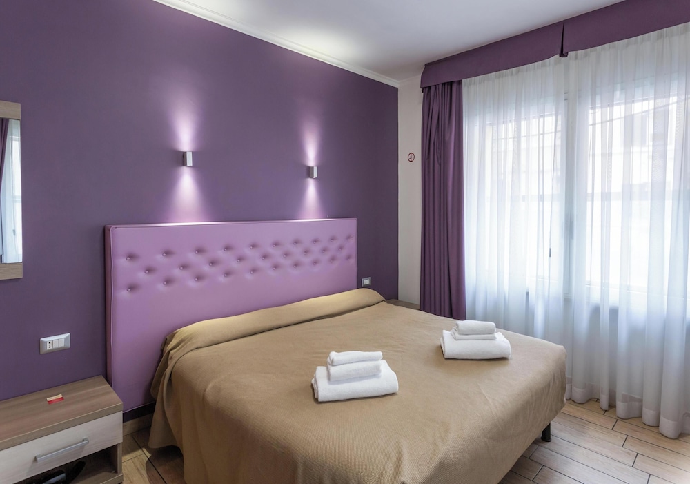 Hotiday Room Collection - Rome Barberini 21/49
