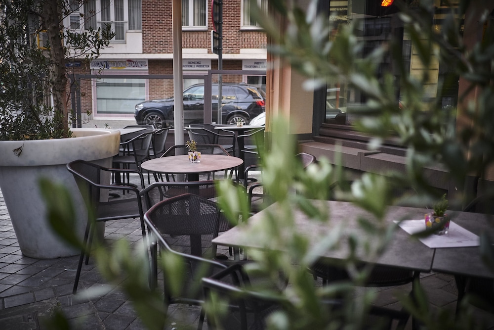 Leopold Hotel Ostend 66/72