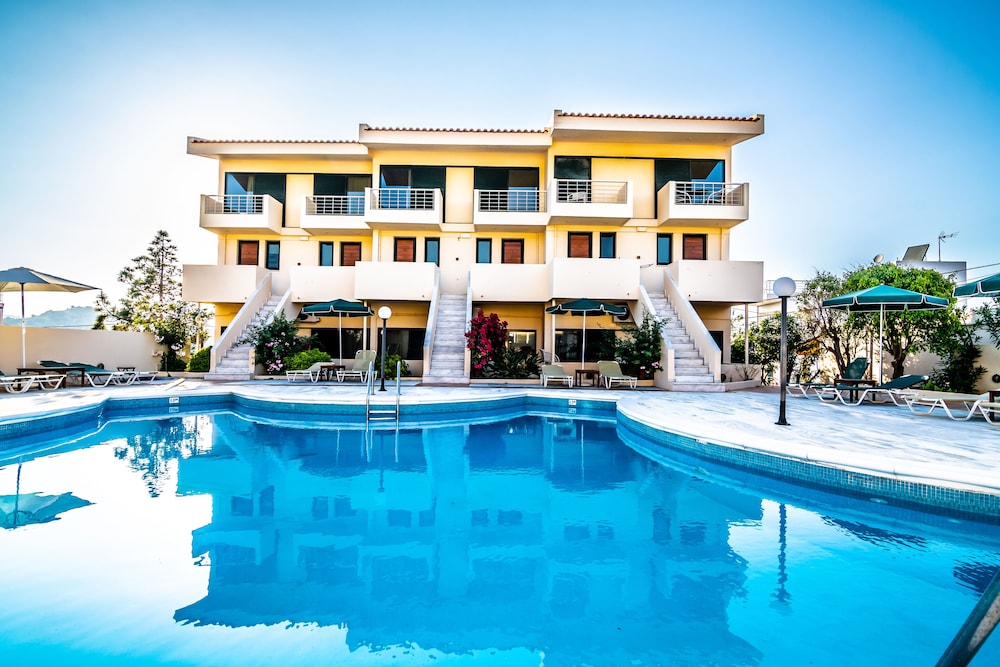 Orestis Hotel 4/56