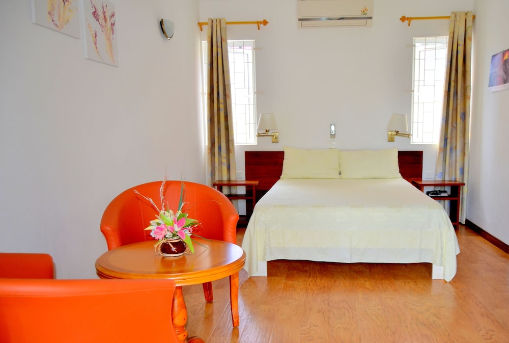 La Pointe Villas 20/70