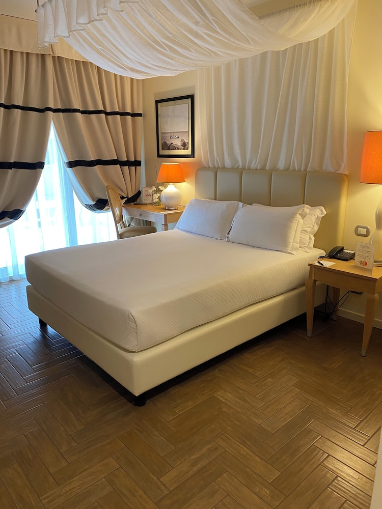 Erbavoglio Hotel 8/52