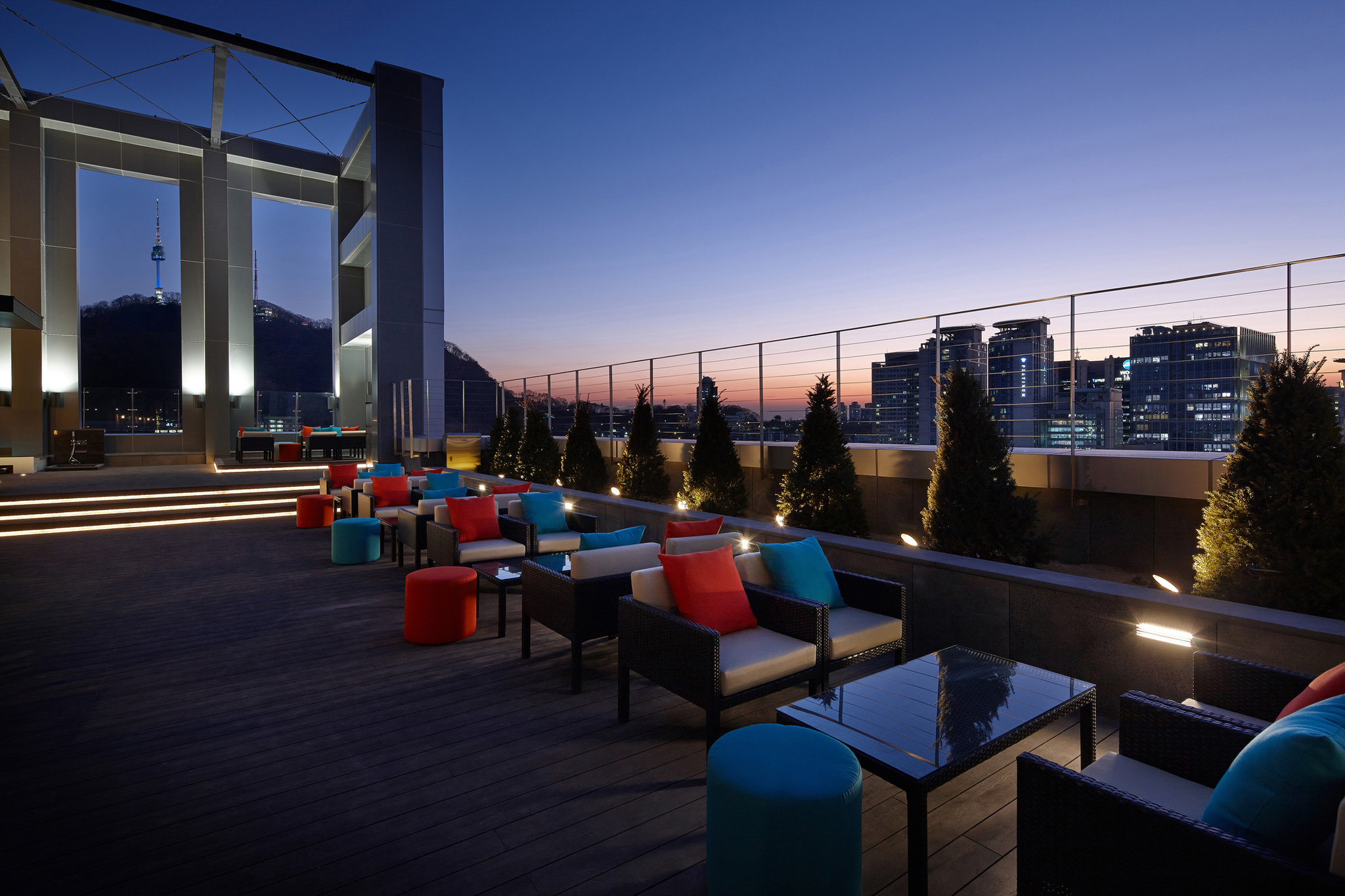 L7 MYEONGDONG by LOTTE HOTELS 39/40