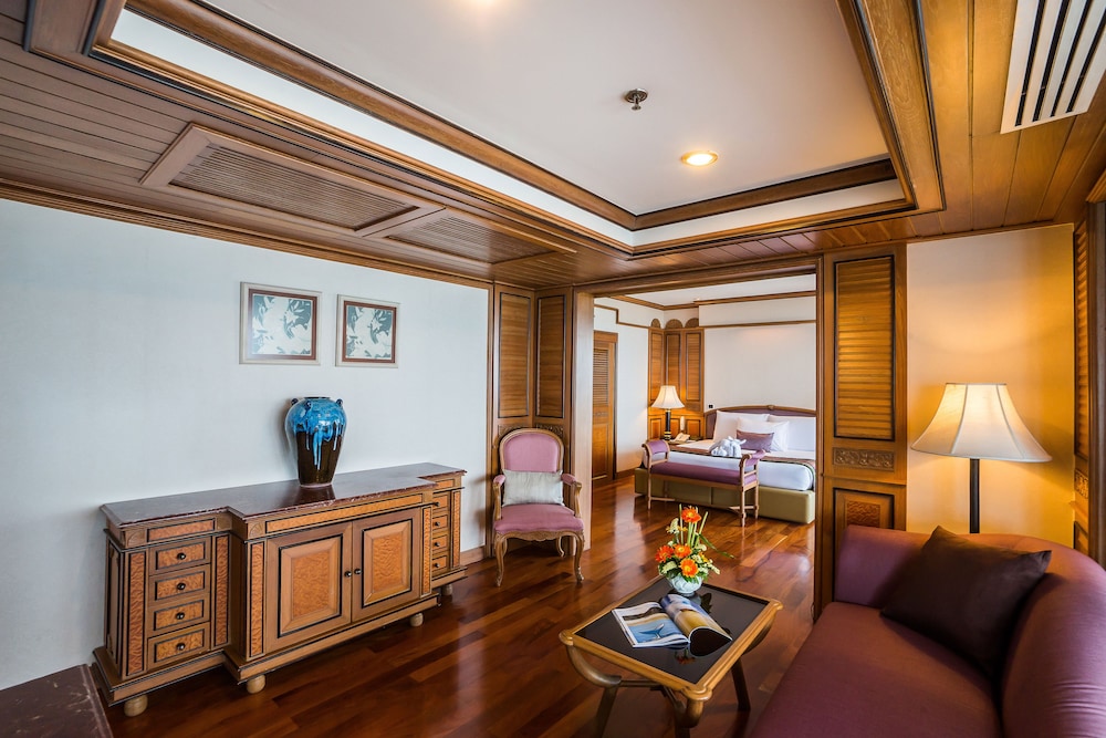 Royal Cliff Grand Hotel 40/65