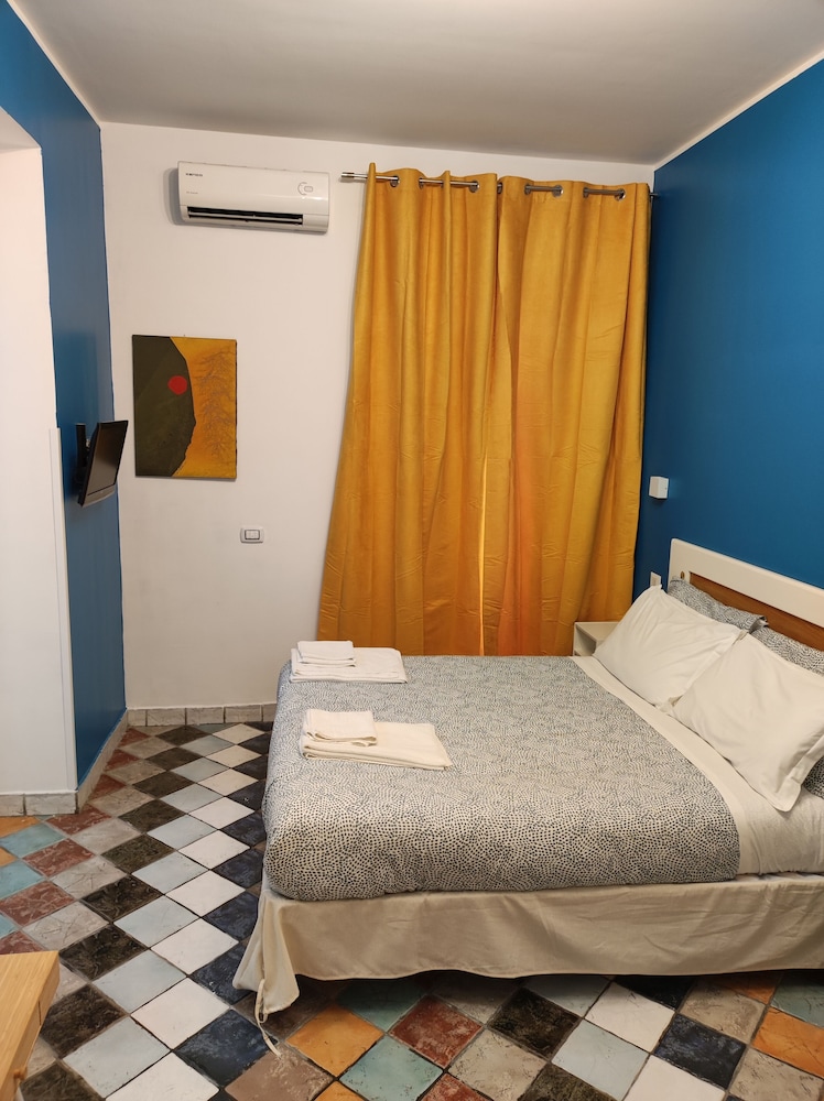 STANDARD, TWIN BEDS