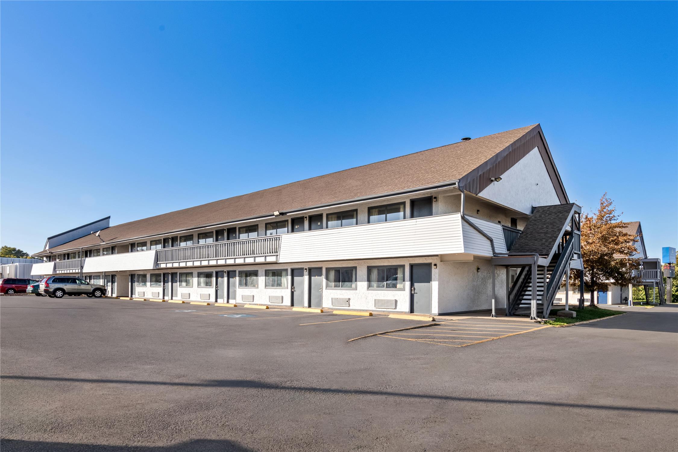 Americas Best Value Inn Kansas City E Independence 24/28