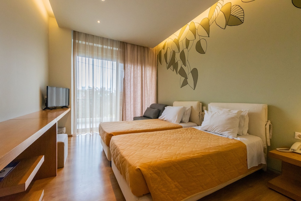 Hotel Kleopatra Inn 20/68