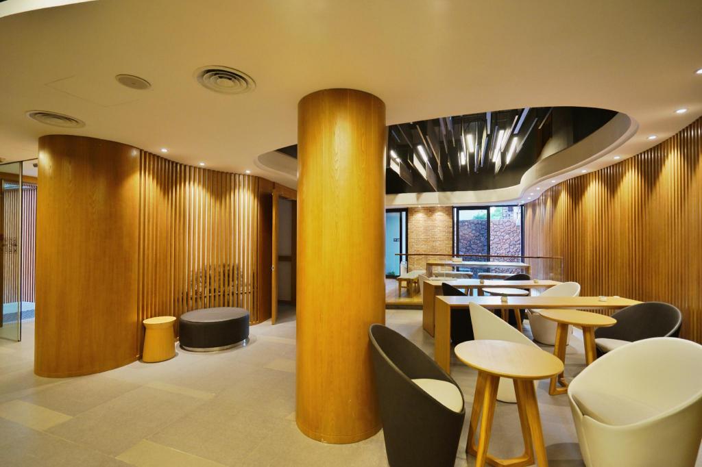 SSAW Boutique Hotel Hangzhou West Lake 54/72
