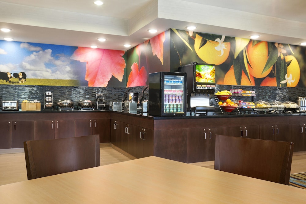 Fairfield Inn Suites Minneapolis St Paul Airport 39/53