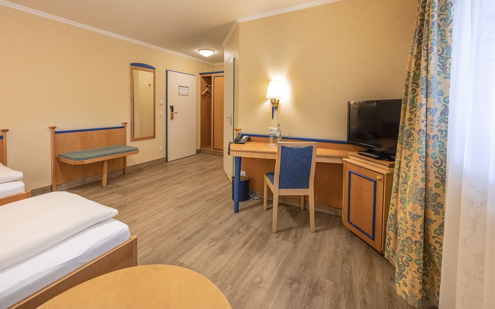 Hotel Neuwirt 14/44