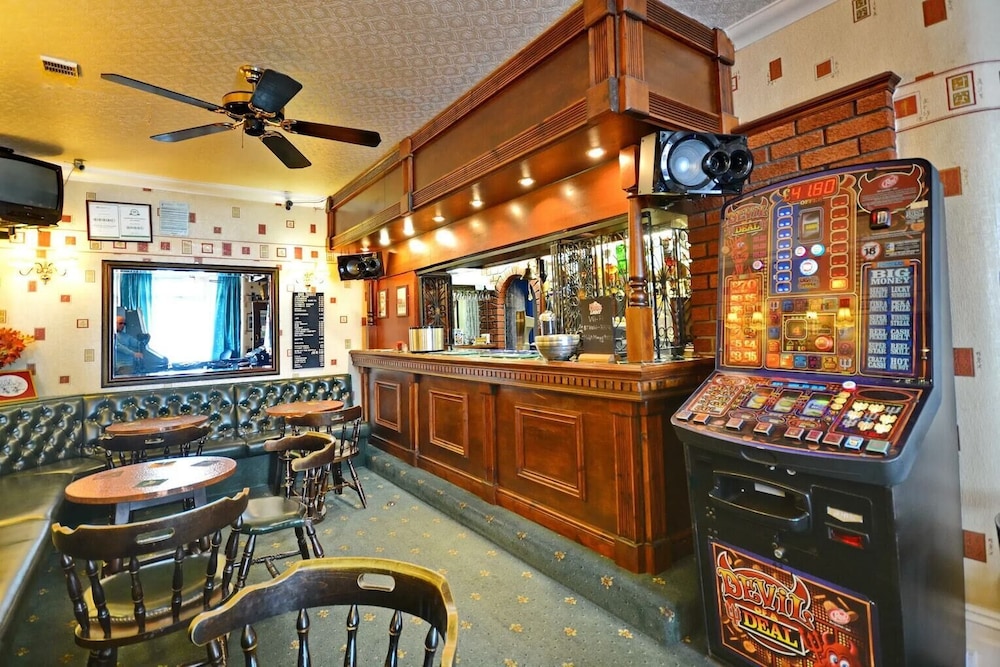 Royal Oakwell Hotel 43/52
