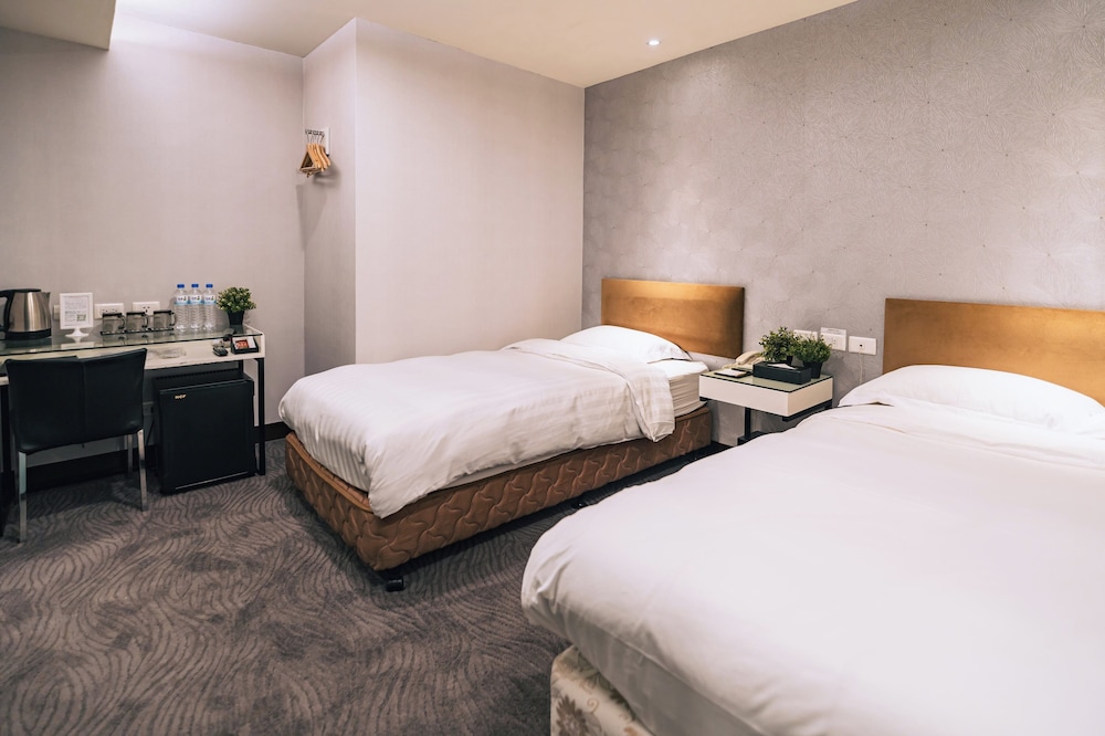 Hotel Puri Ximen Branch 41/65