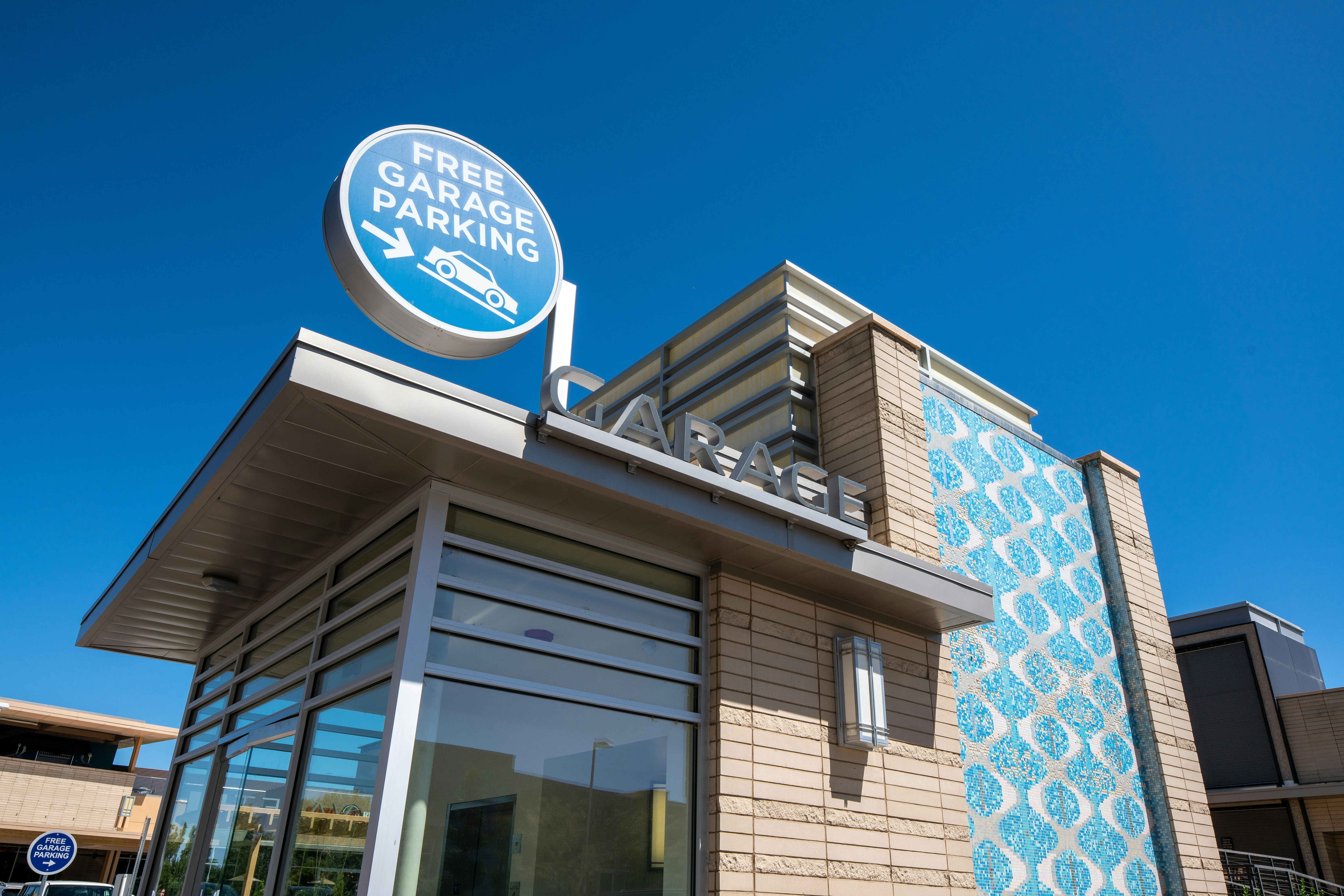 Hilton Garden Inn Denver/Cherry Creek in DENVER - CO