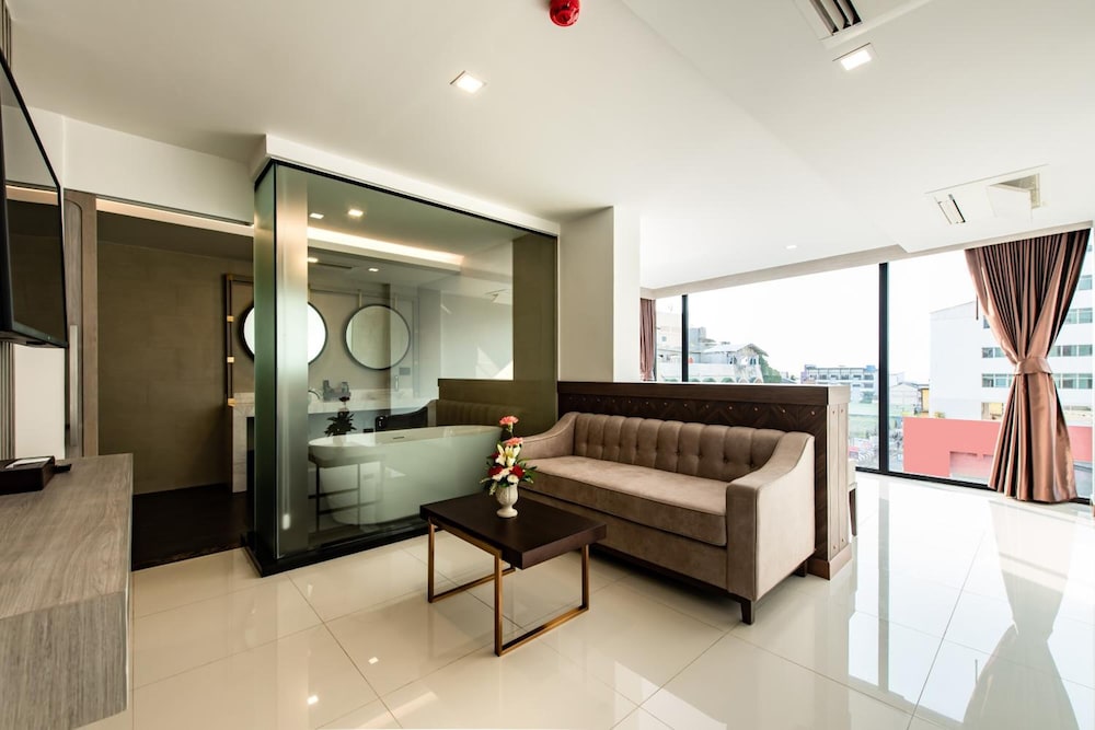 Blackwoods Hotel Pattaya 47/69