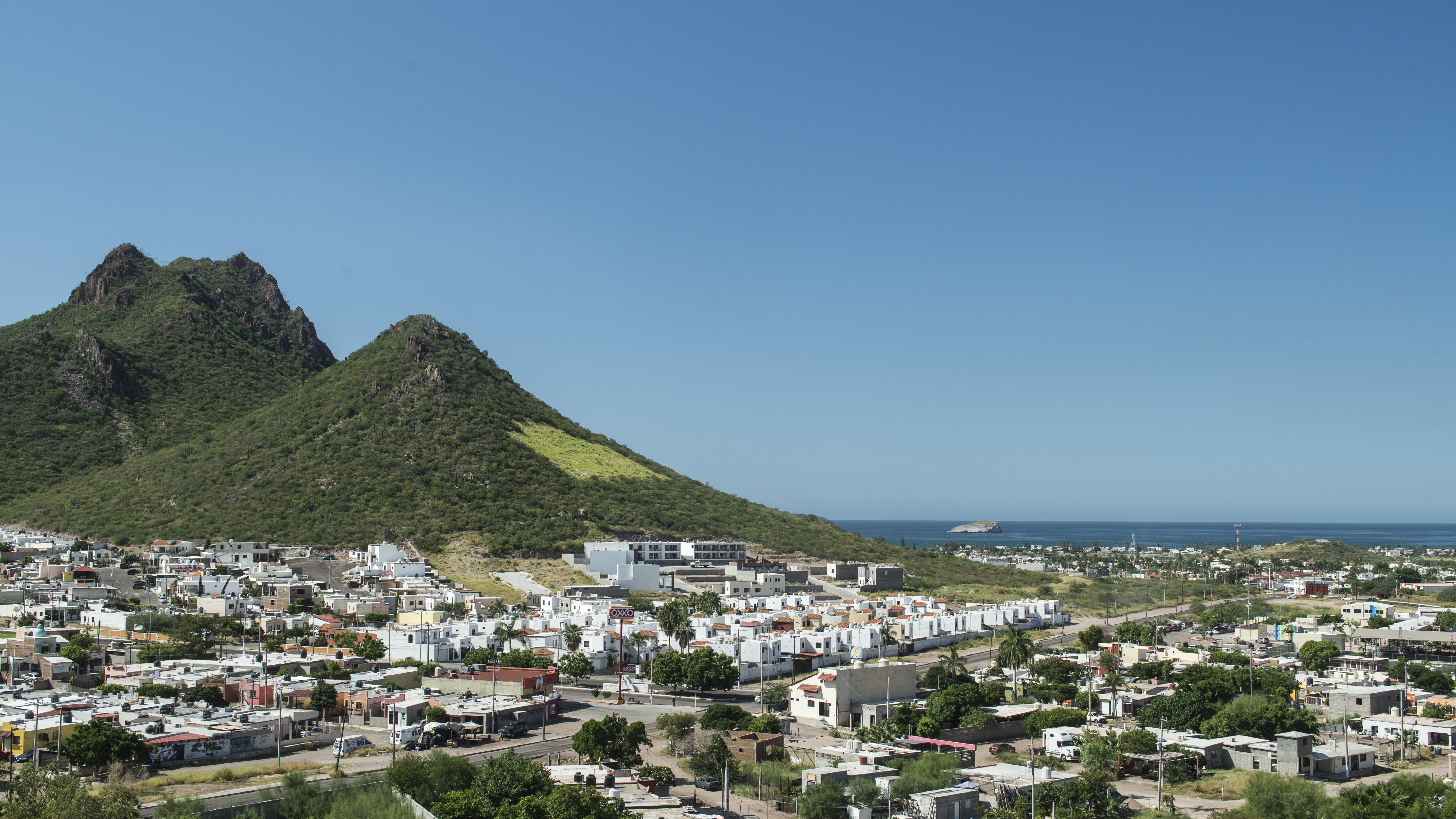 Holiday Inn Express Guaymas 32/37