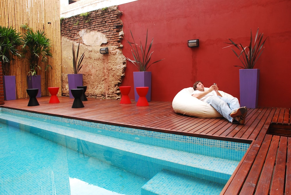 Circus Hotel & Hostel 22/37