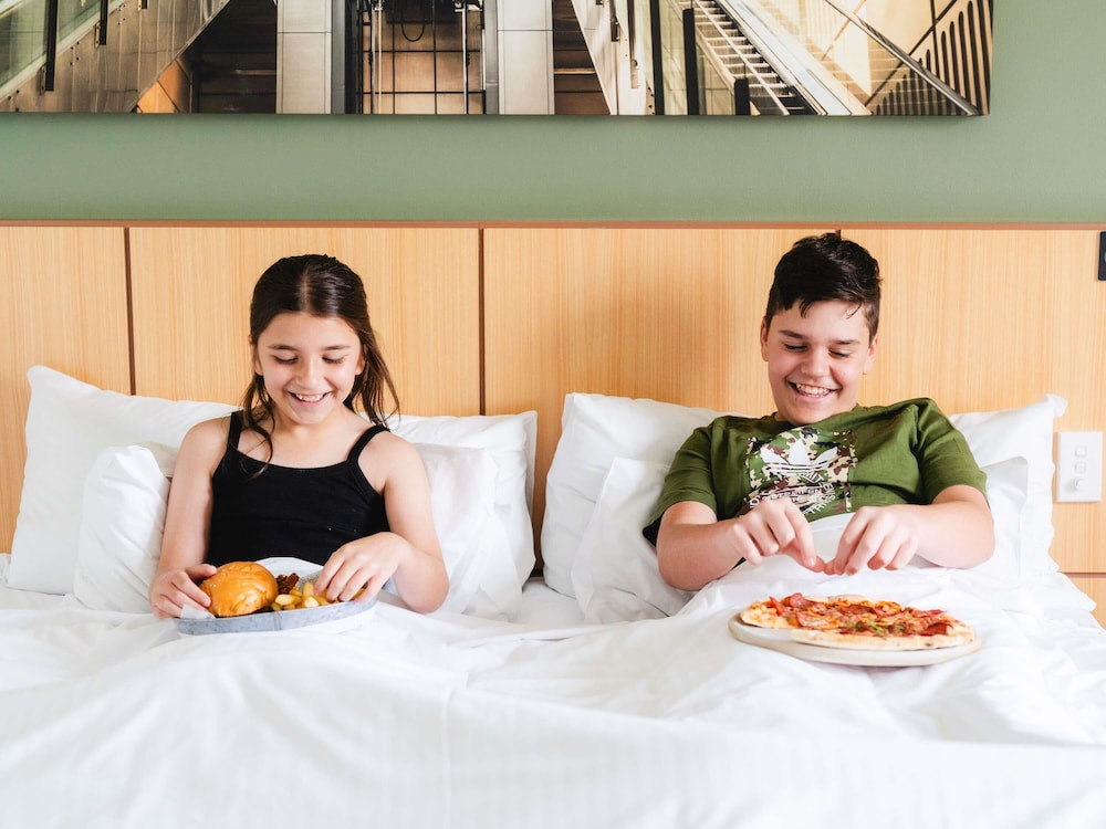 Mercure Sydney Manly Warringah 13/73