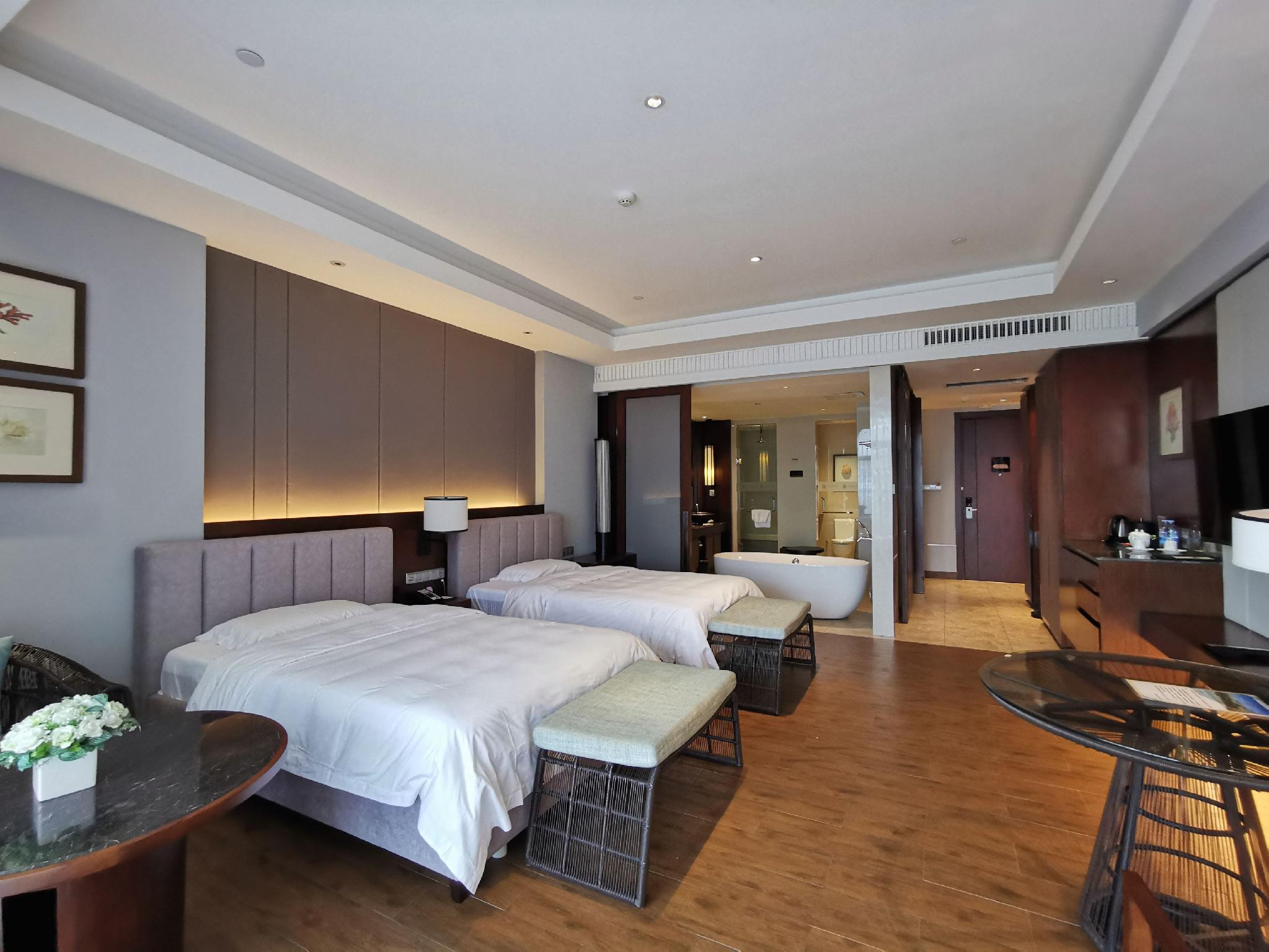 Jinshi International Hotel 10/26