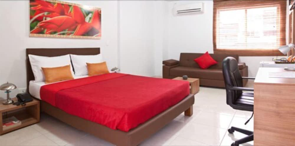 Hotel Condina 7/26