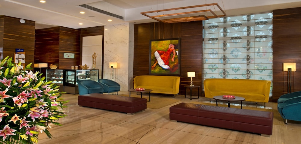 GOLDEN TULIP LUCKNOW 19/39