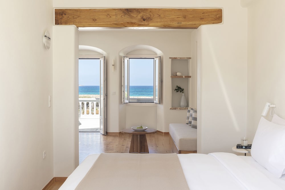 Ammothines Cycladic Suites 29/59