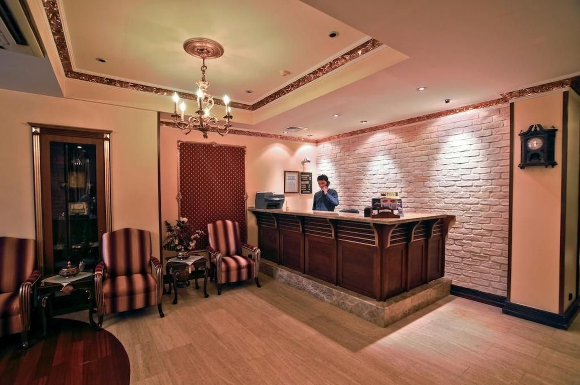 Nil Hotel 3/61