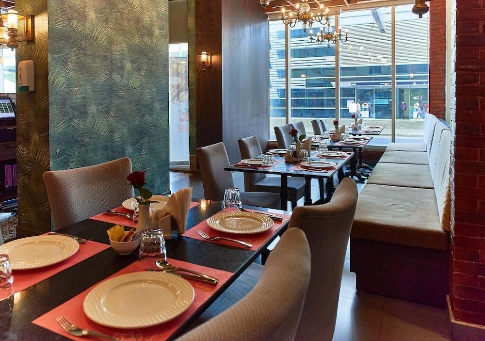 Rose Park Hotel Al Barsha 46/58