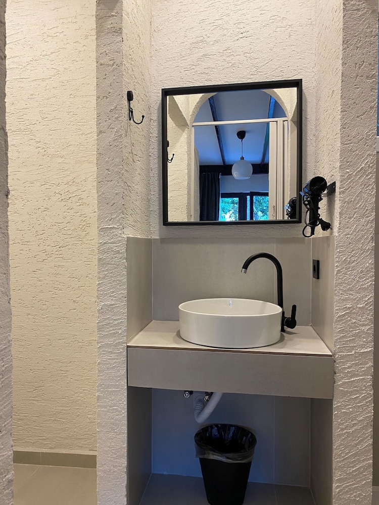 Ikigai Hotel Villa Rifat 49/50