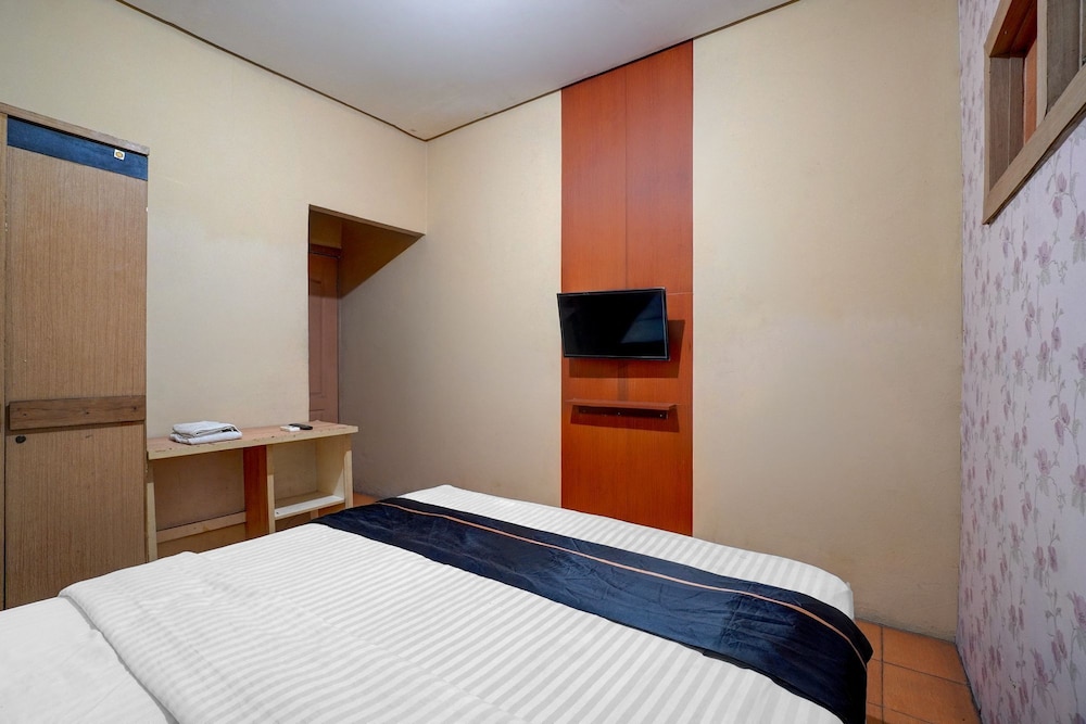 Hotel O Near Summarecon Mall Serpong 22/60