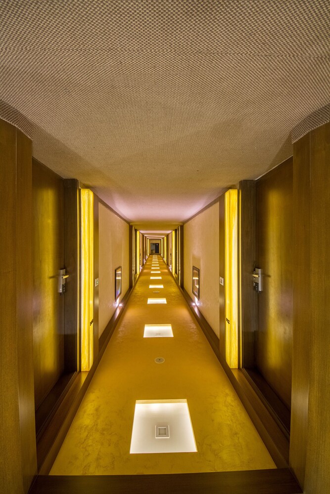 THE GRAND VINAYAK HOTEL 12/16