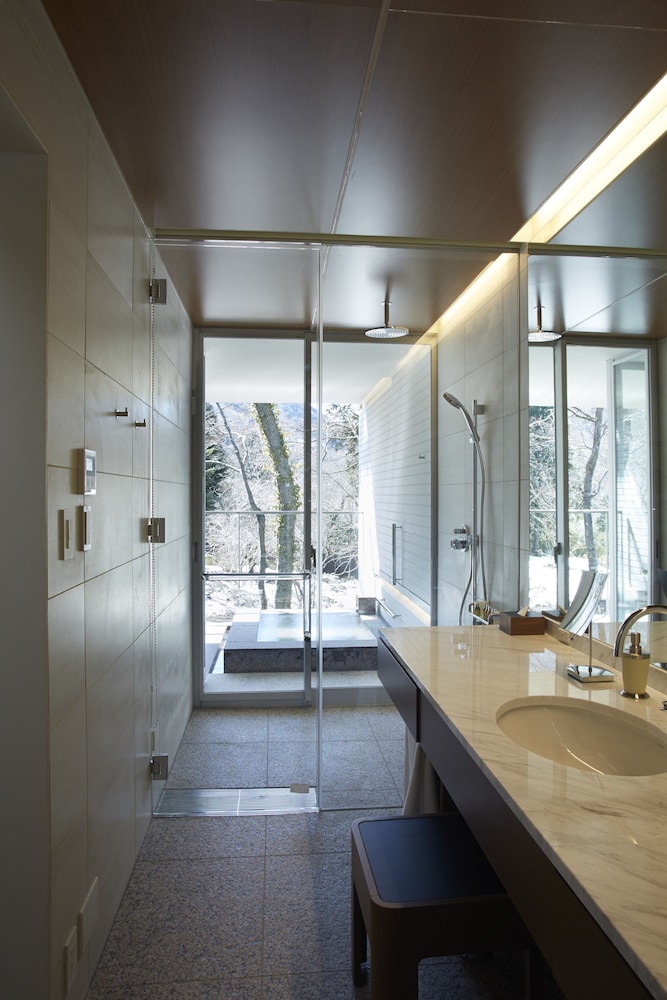 Hakone Highland Hotel 49/50