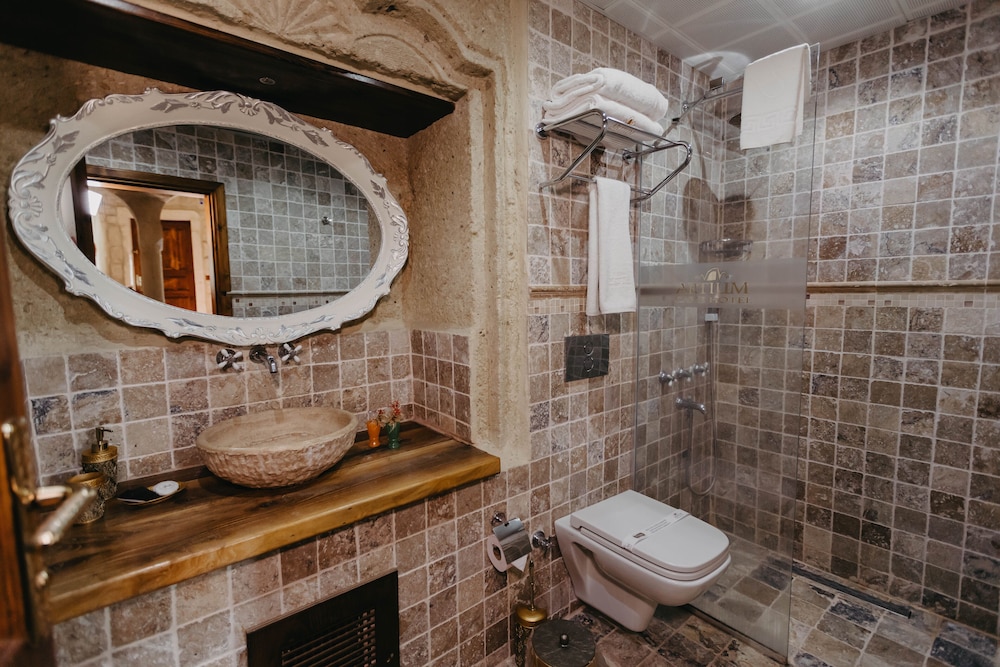 Artium Cave Hotel 48/50