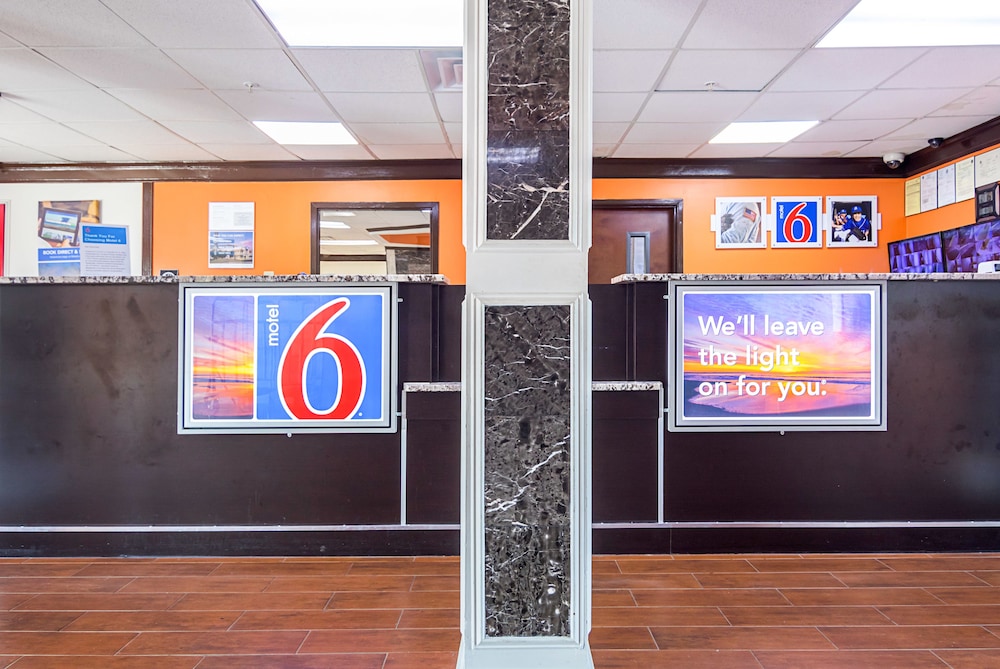Motel6 Jonesboro, GA 10/62