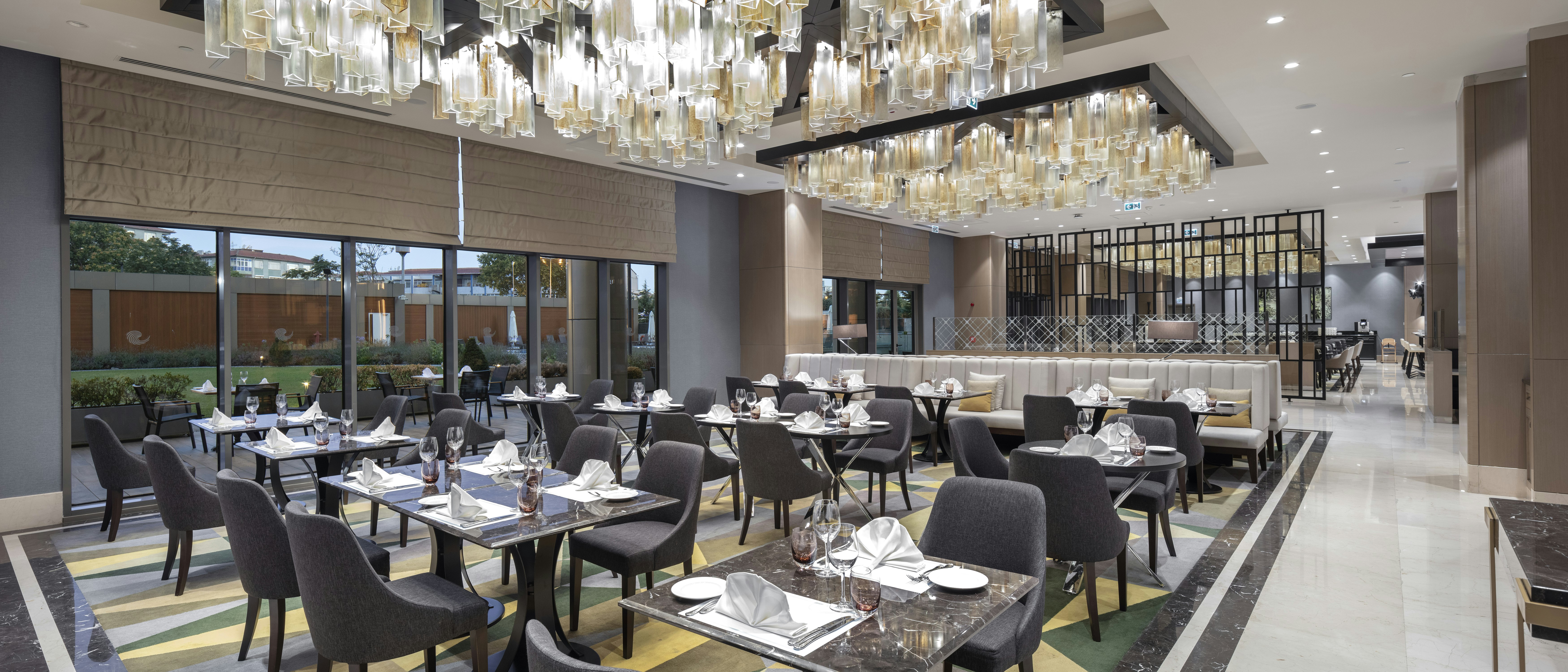 Hilton Istanbul Bakirkoy 23/44