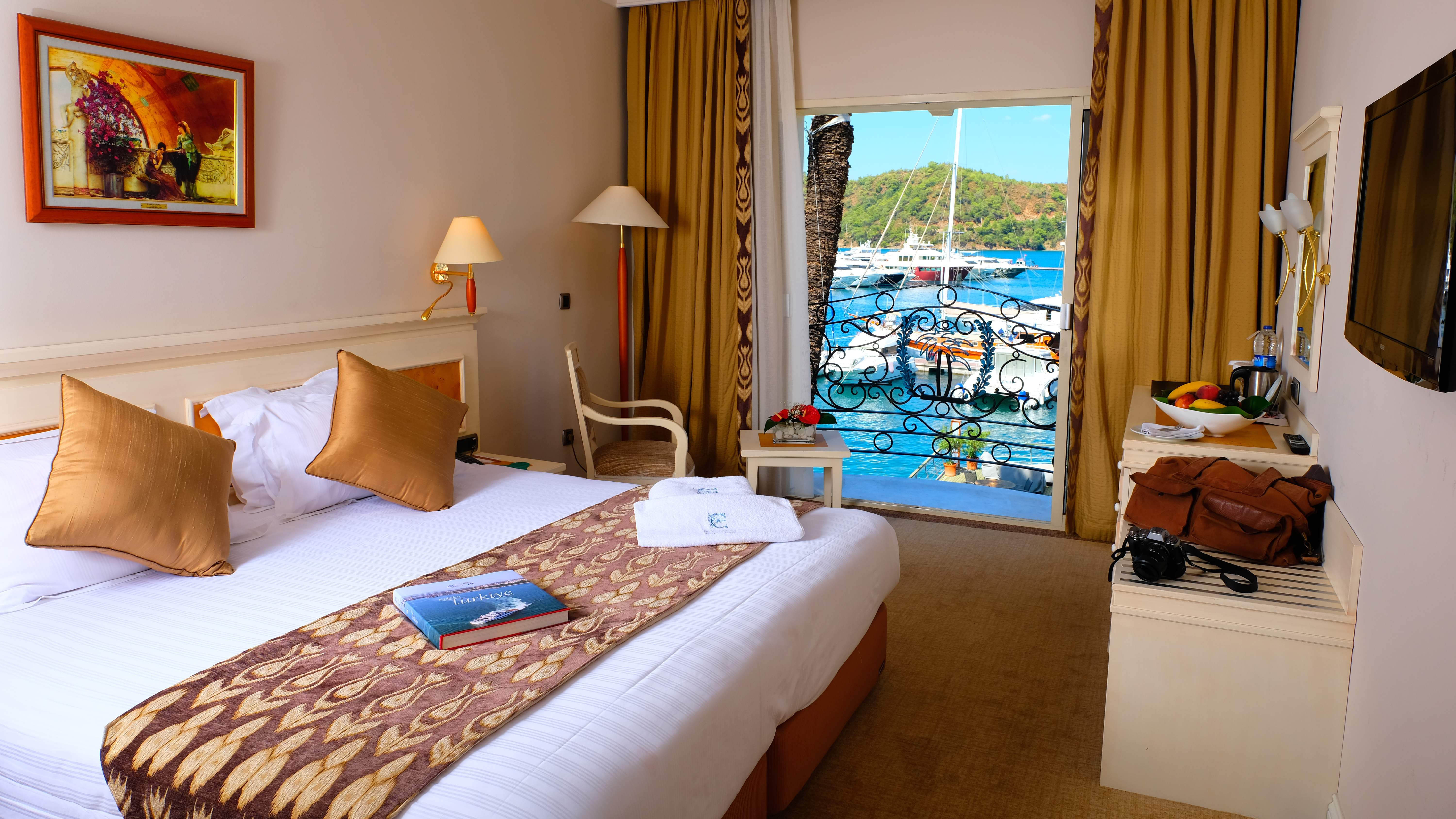 ROOM, DOUBLE BED, SEA VIEW