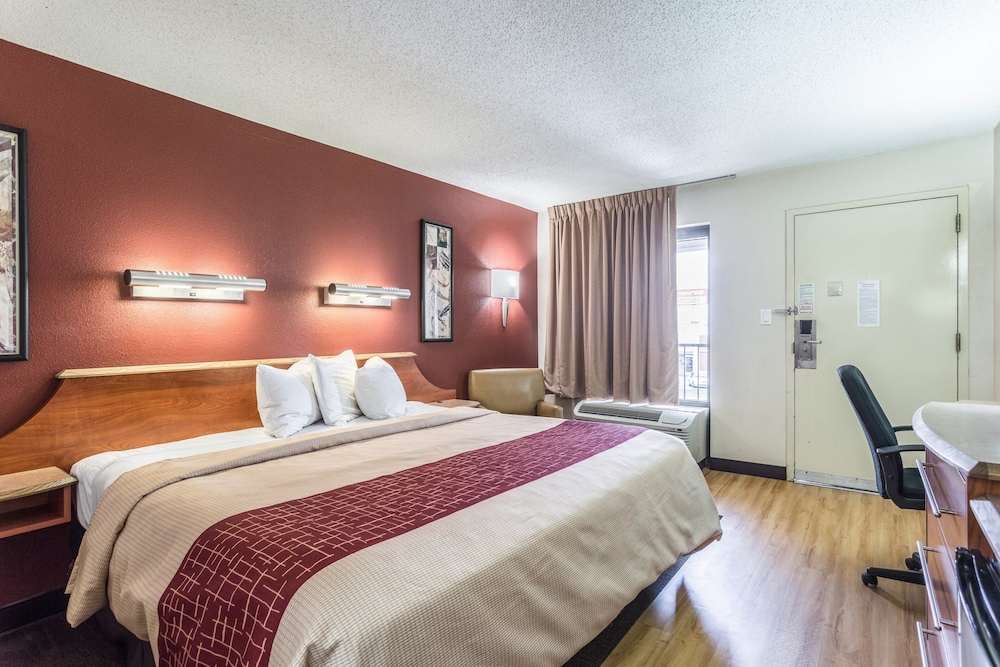 Red Roof Inn Bowling Green 28/51